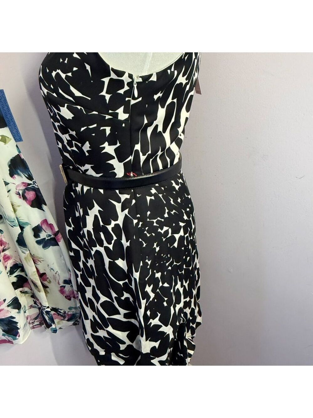 Ann Taylor & Simply Vera Dresses, NWT, Set of 2, Size 4 Petite/Small Petite - Picture 13 of 16